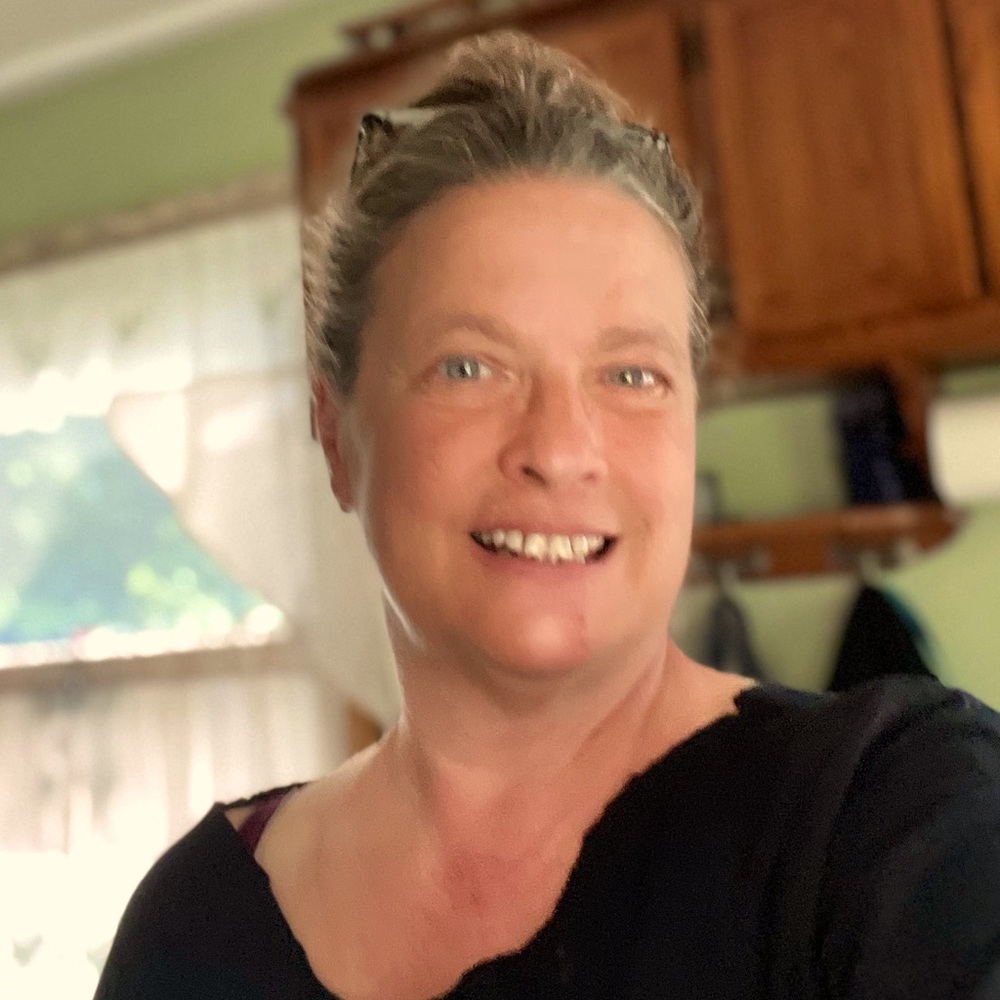 Meet your Posher, Brenda
